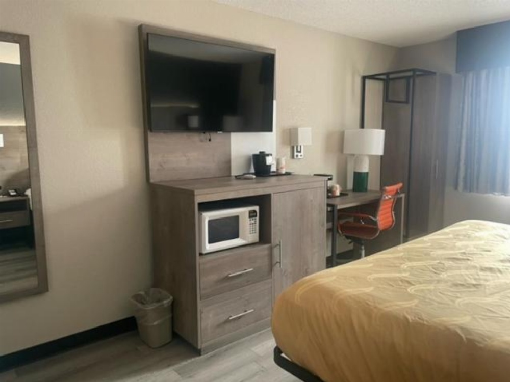 Quality Inn & Suites Ankeny-Des Moines Image 21